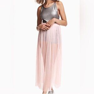 H&M Loves Coachella Pleated Pink Skirt
